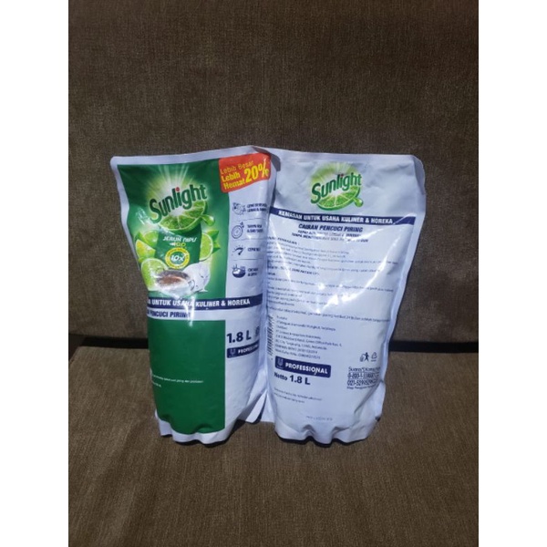 Sunlight Professional Sabun Cuci Piring Cair Jeruk Nipis 1.8 L 1800 ml