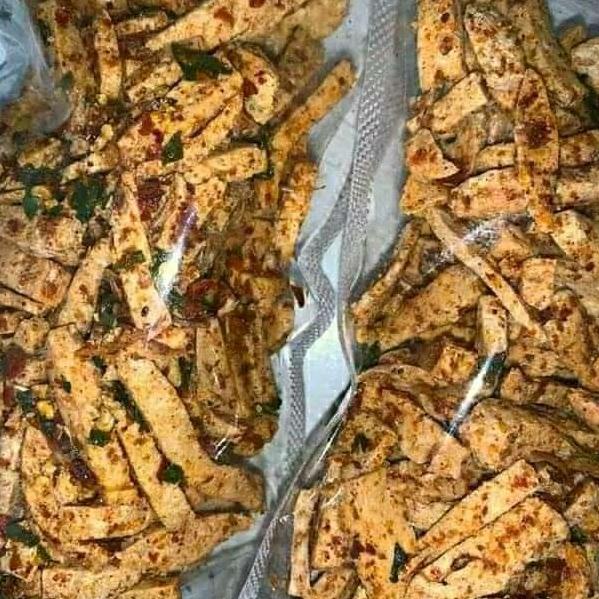 

♘ Basreng stik Sultan Bumbu Basah Daun jeruk/Basreng pedas 100 gram ヱ