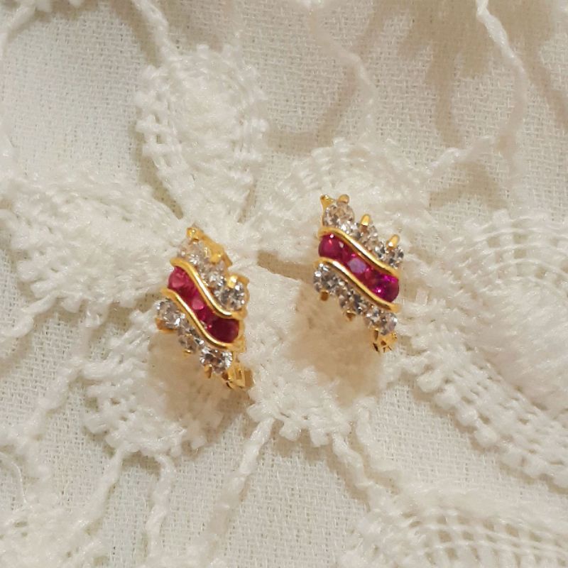 Anting Jepit Klip Wajik Merah Emas Muda 1 gr