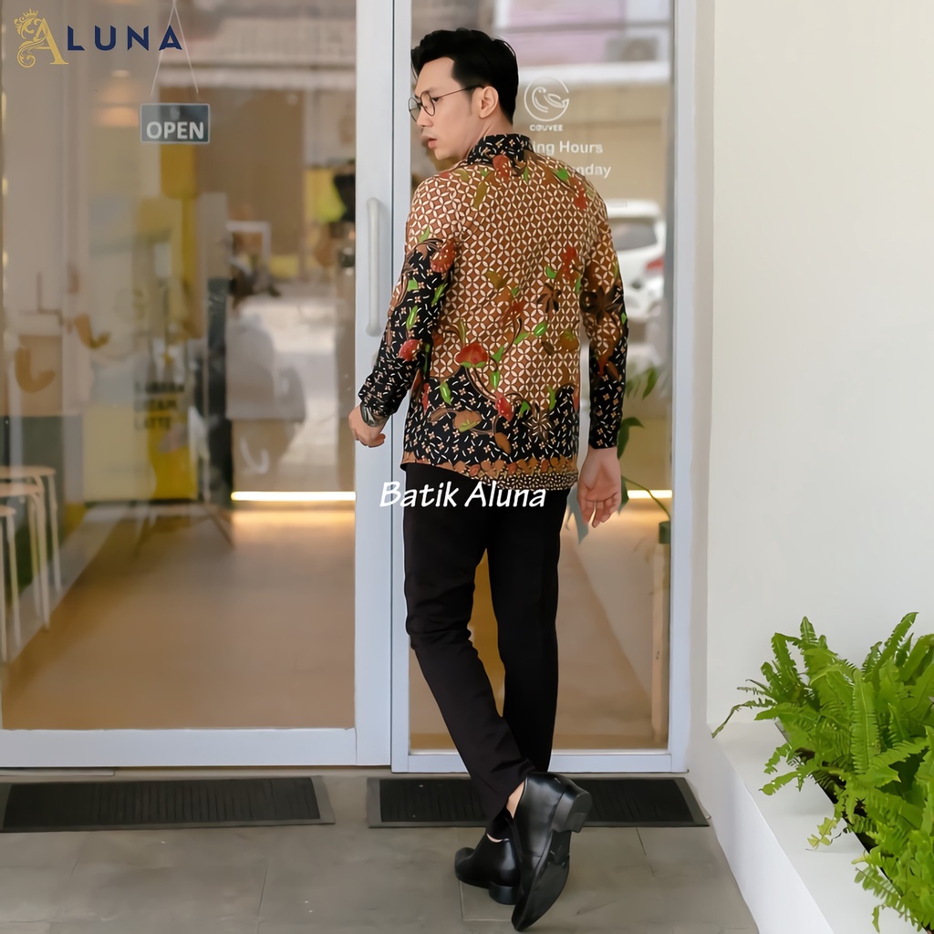 Baju Batik Pria Cowok Lengan Panjang Slimfit Atasan Batik Premium Pria Cowok Kekinian Original Modern Seragam Kantor Jumbo SBA 10