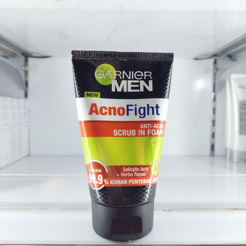 Garnier MEN Acno, Oil,Yang 100ml(promo harga)