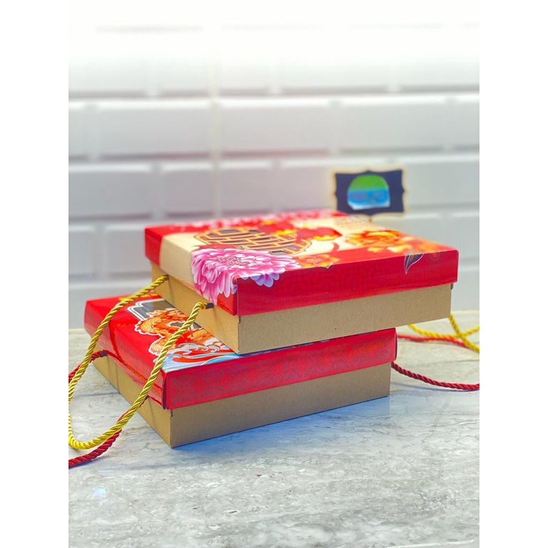 

KOTAK KUE BOLU IMLEK / 5PCS DUS KUE LAPIS 171505 171506 / BOX SPIKOEK / HAMPER IMLEK / PARCEL IMLEK / BOX LAMPION / DUS BARONGSAI / BOX 20CMX20CMX6CM