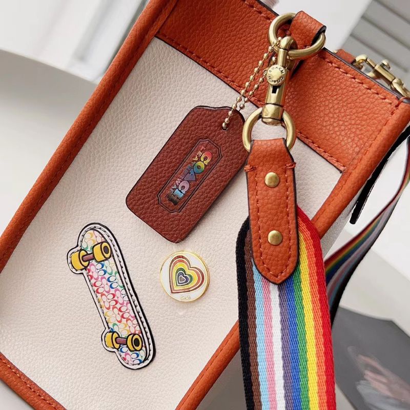 Coach women bag FIELD