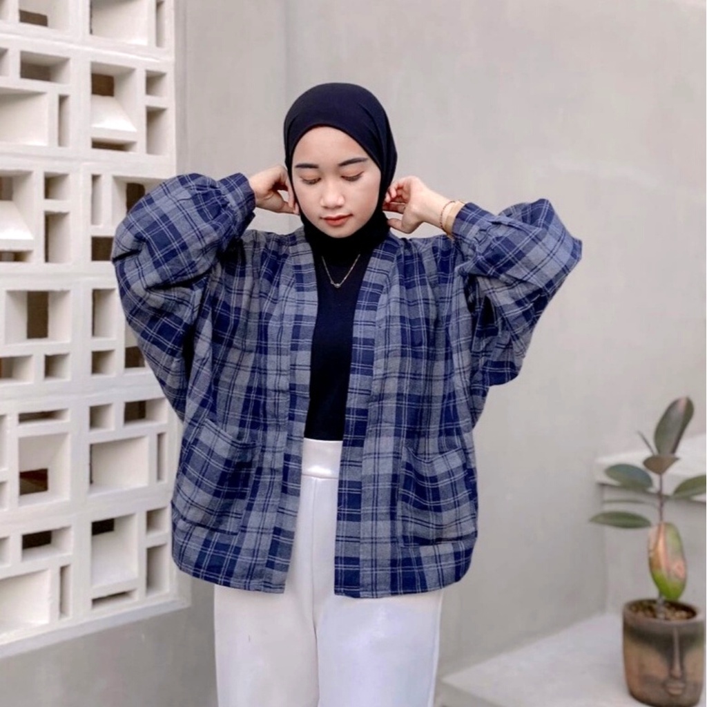 Outer Flanel Wanita Lengan Balon Oversize / Cardigan Outer Motif Kotak Kotak