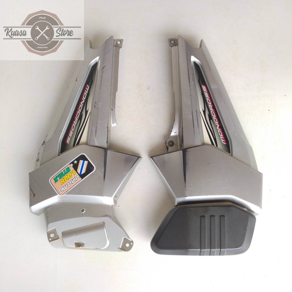 COVER TUTUP AKI YAMAHA BYSON KARBU ORIGINAL BEKAS KEMPOL AKI BOK AKI BYSON OLD SEKEN ORIGINAL