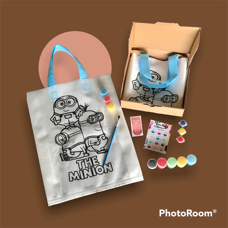 

Paket box mewarnai tas lukis karakter 30x40
