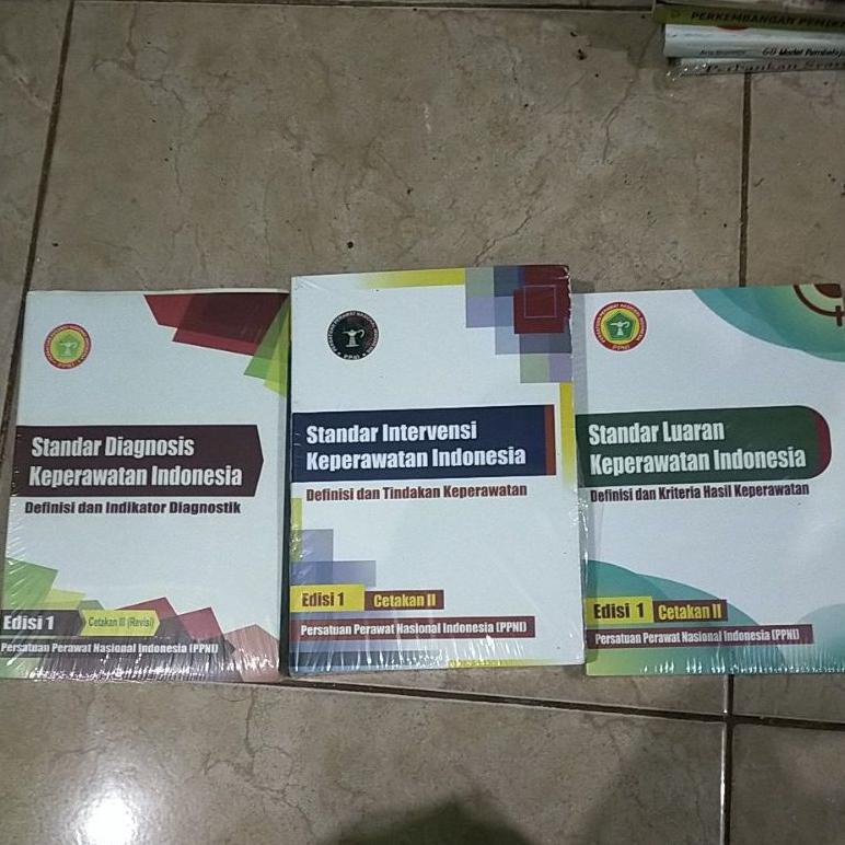 BISA COD 3 BUKU KEPERAWATAN EDISI 1 CETAKAN KEDUA 3S ( SDKI,SIKI, SLKI )