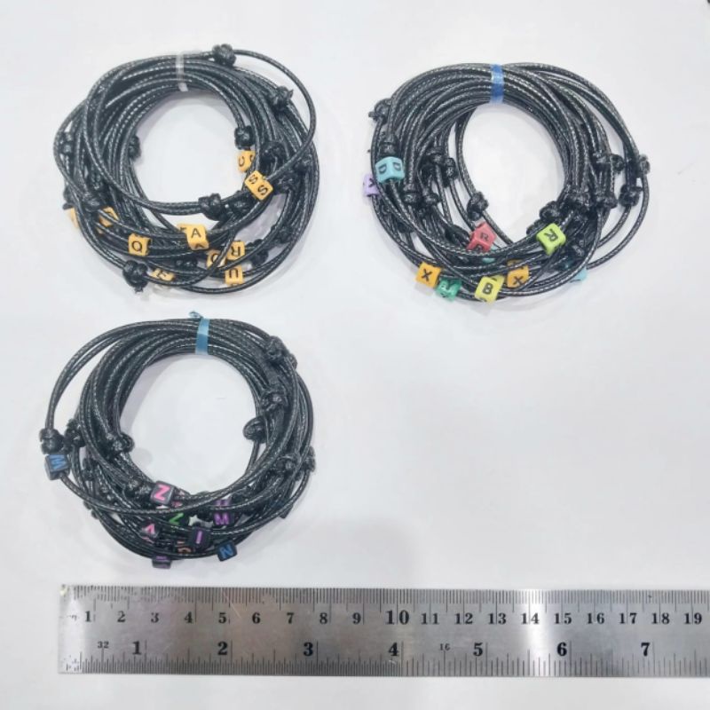 Gelang Tali 2mm Wax Korea Satu Huruf 12buah Kulakan Grosir