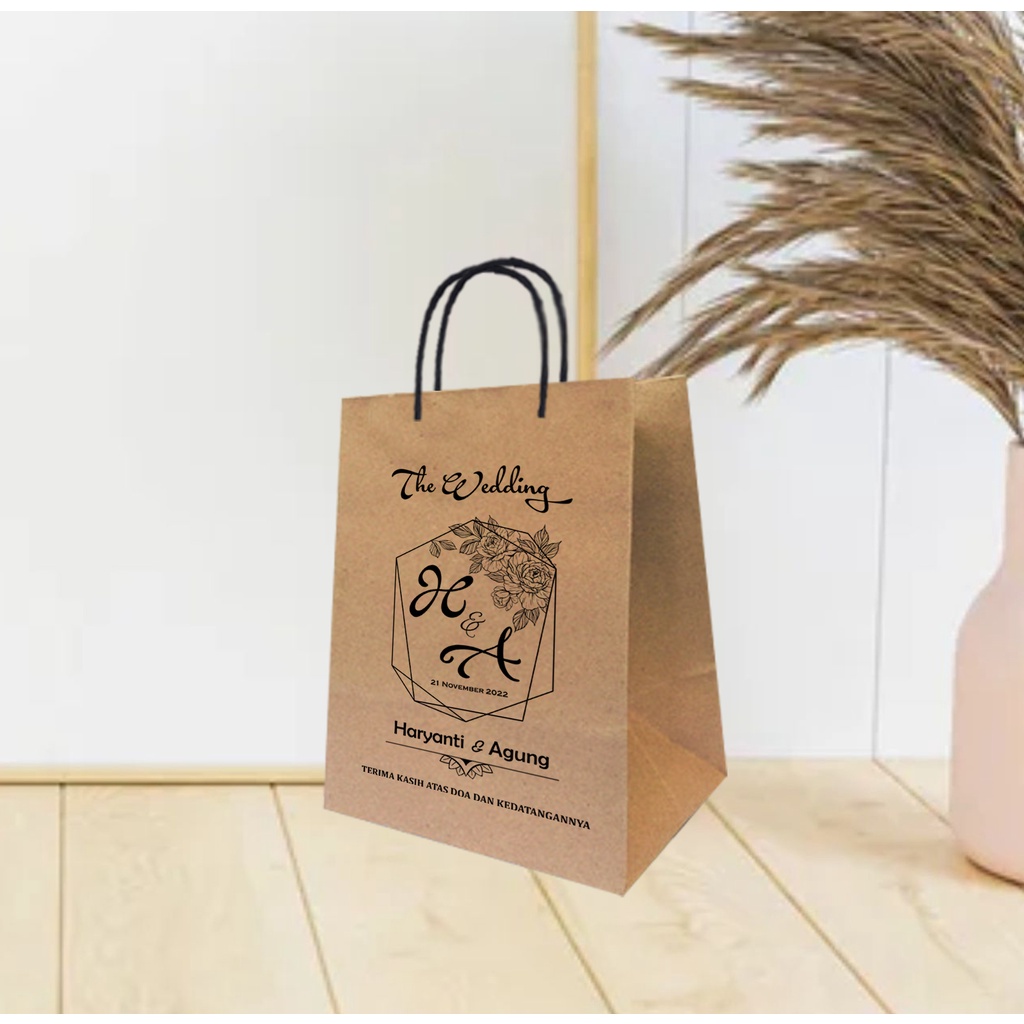 

Paperbag R5 Coklat / Paperbag 18 x 12 x 22 / paperbag coklat sablon / paperbag Coklat / Tas Kertas Coklat