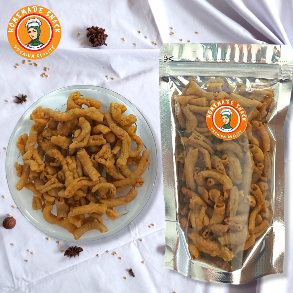 

Homemade Snack - Krupuk Usus Goreng Rasa Asin Homemade Usus Original Gurih Snack Halal Kualitas Premium