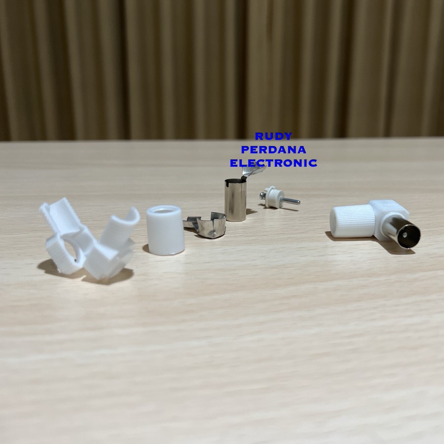 JACK ANTENA TV TELEVISI MALE COWOK LAKI L PVC PLASTIK PUTIH