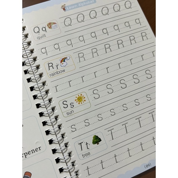 MS - Buku Ajaib Belajar Menulis Anak / Latihan Menghitung Menggambar Tulis Huruf Dan Angka / Sank Magic Practice Writing Book / 1 Set Buku Isi 4 + Pulpen Buku Prasekolah Paud TK / Edukasi Hadiah Kado Ulang Tahun Anak Reuseable Alphabet Math Drawing Number