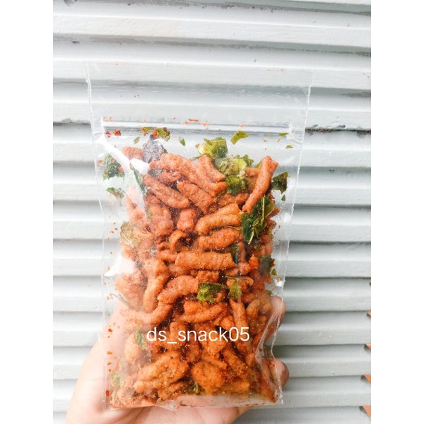 

KERIPIK USUS DAUN JERUK BY DIAH