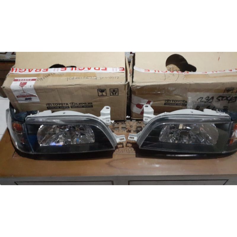 headlamp blacksmoke koito great corolla second good condition