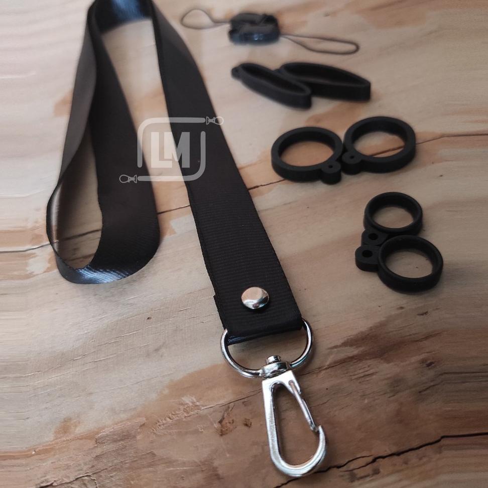 

➨ Lanyard Pods & HP Polos Hitam ダ