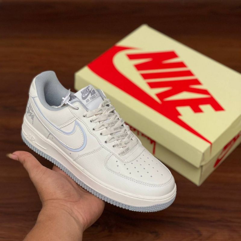 Sepatu Air Force 1 X Stussy cream