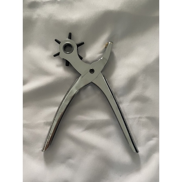 Alat Pembolong Tali Belt,Tas,Jam Tangan,Material kulit dll