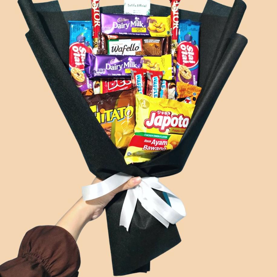 

>XC26619< Bucket Snack Graduation | Buket Makanan Hadiah Wisuda Free Kartu Ucapan