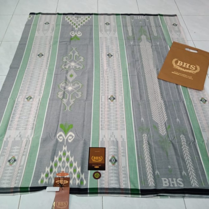{FamilyStore} SARUNG BHS AFKIR Tumpal Kembang - Putih Murah