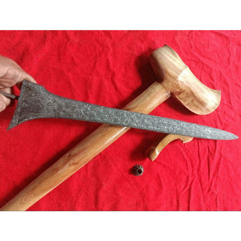 Keris Lurus pamor ujan mas