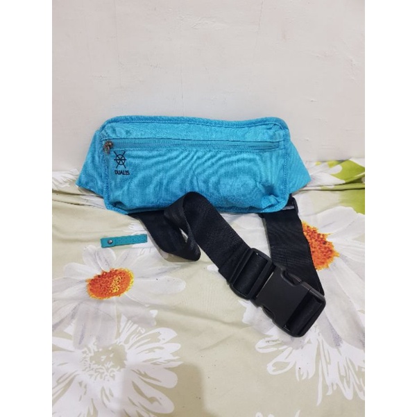 tas waisbag pria wanita brand DESCENTE mulus