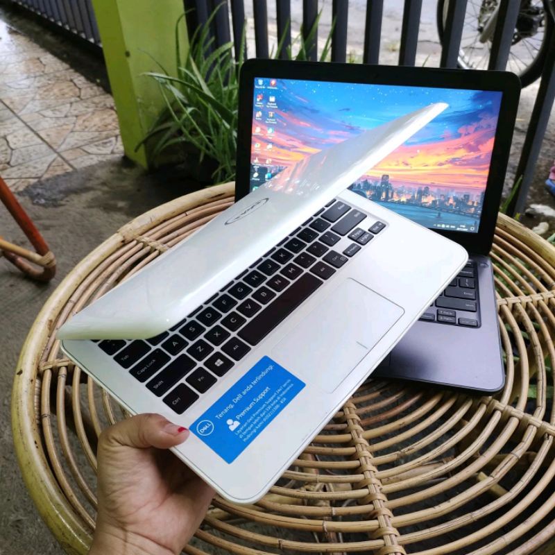 Jual LAPTOP DELL DESAIN AMD A9 SETARA i5 SLIM RINGAN RAM 4 GB DDR4