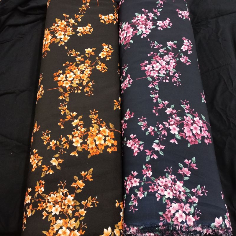 Kain Wolfis/Woolpeach Motif Bunga / Lebar 150CM