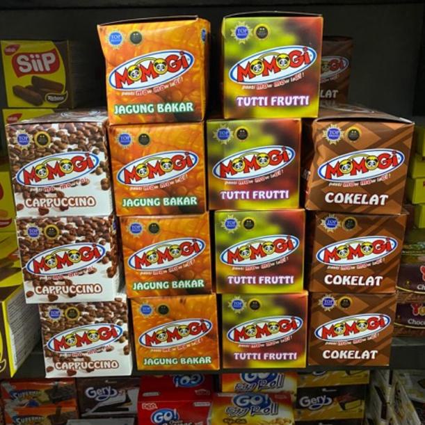 

❆ Momogi Snack Stick Box 6gr x 20pcs All Varian せ