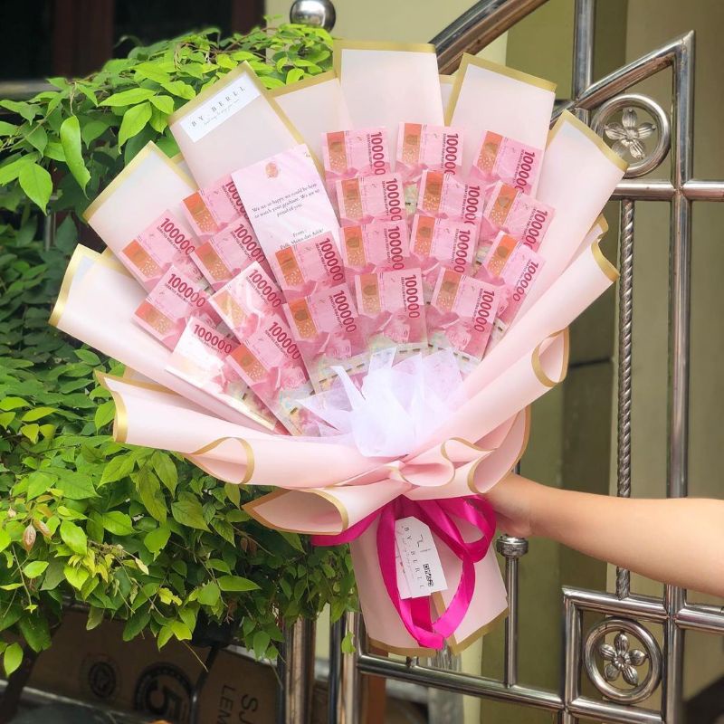 MONEY BUCKET