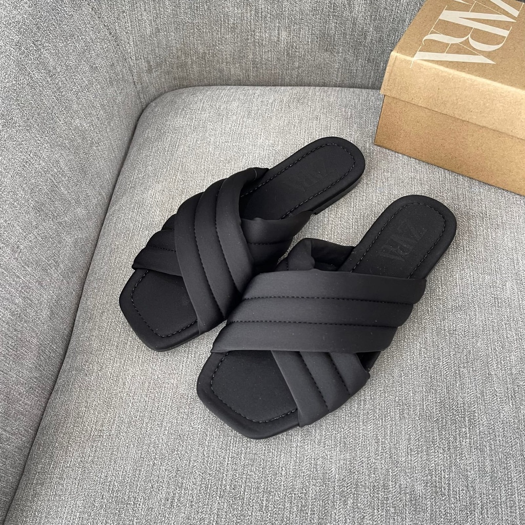 SANDAL WANITA ZS-3782 FLAT BLACK