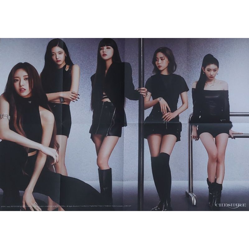 Official Folded Poster ITZY Cheshire 1