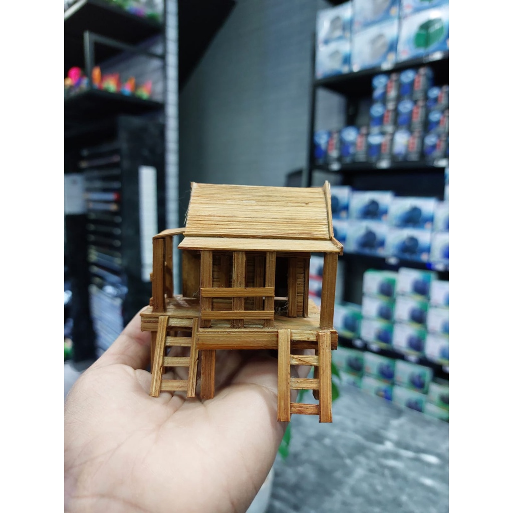 MINIATUR Rumah Kayu