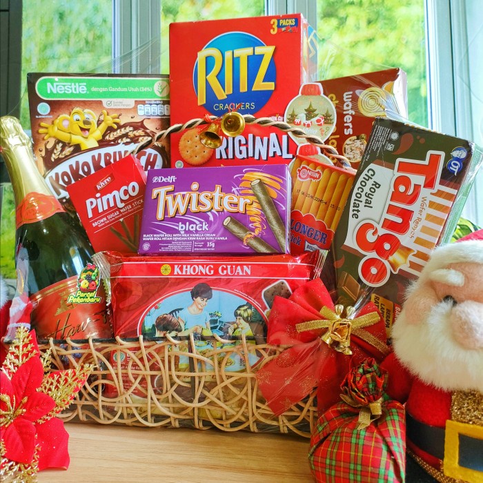 

Parcel Natal Pekanbaru - Saint Peter