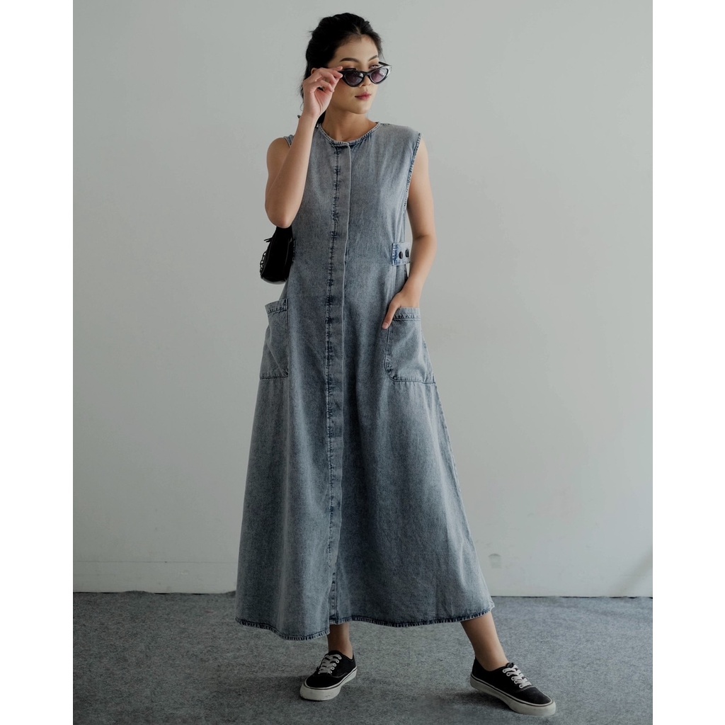 Myrubylicious AMECHA DENIM MAXI DRESS