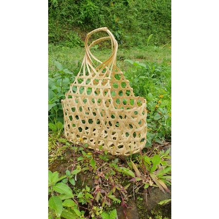 Tas anyaman bambu/keranjang bambu/ tas keranjang anyaman/ tas hijab/ tas souvenir/