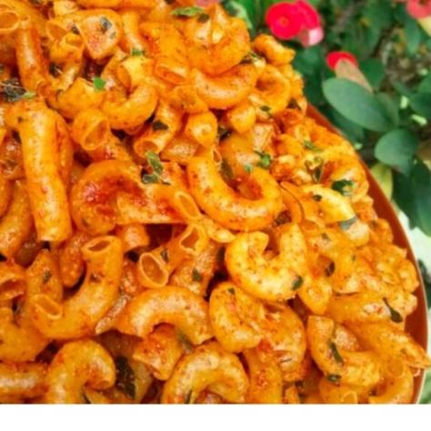 

Kirim LANGSUNG MAKARONI BANTET MACARONI BANTET SPESIAL RASA PEDAS DAUN JERUK BERAT 250 GRAM FG5**