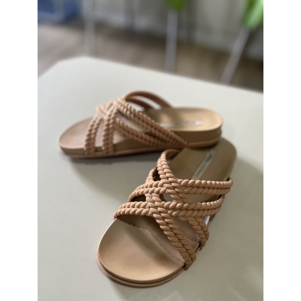 sandal Melissa preloved