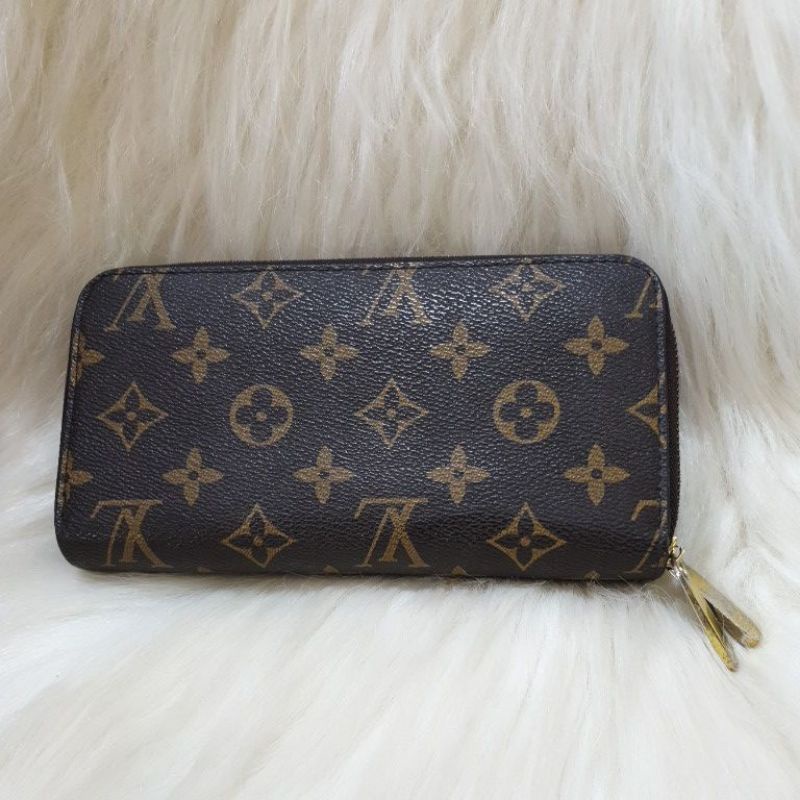 DOMPET LOUIS VUITTON PRELOVED