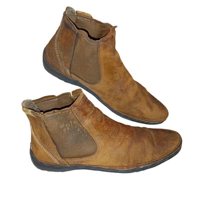 Sepatu boots kulit second branded Hush Puppies size 42 Brown Colour