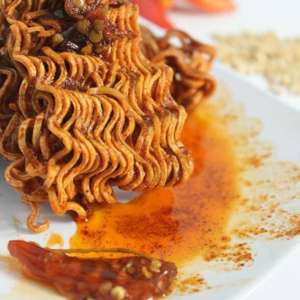 

↣ MIE KERITING BUMBU BASAH NO 1 DI MALANG // PELOPOR MAKARONI BASAH // MIE KRITING PEDES CAPEDAS MALANG 200gr ミ