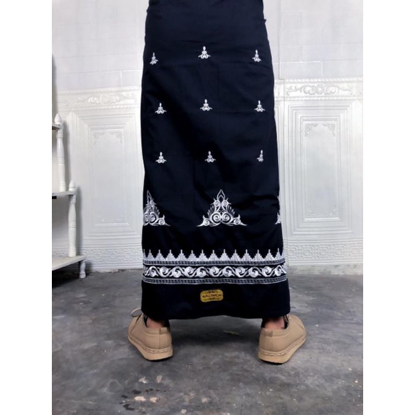 sarung wadimor motif bordir bali silver