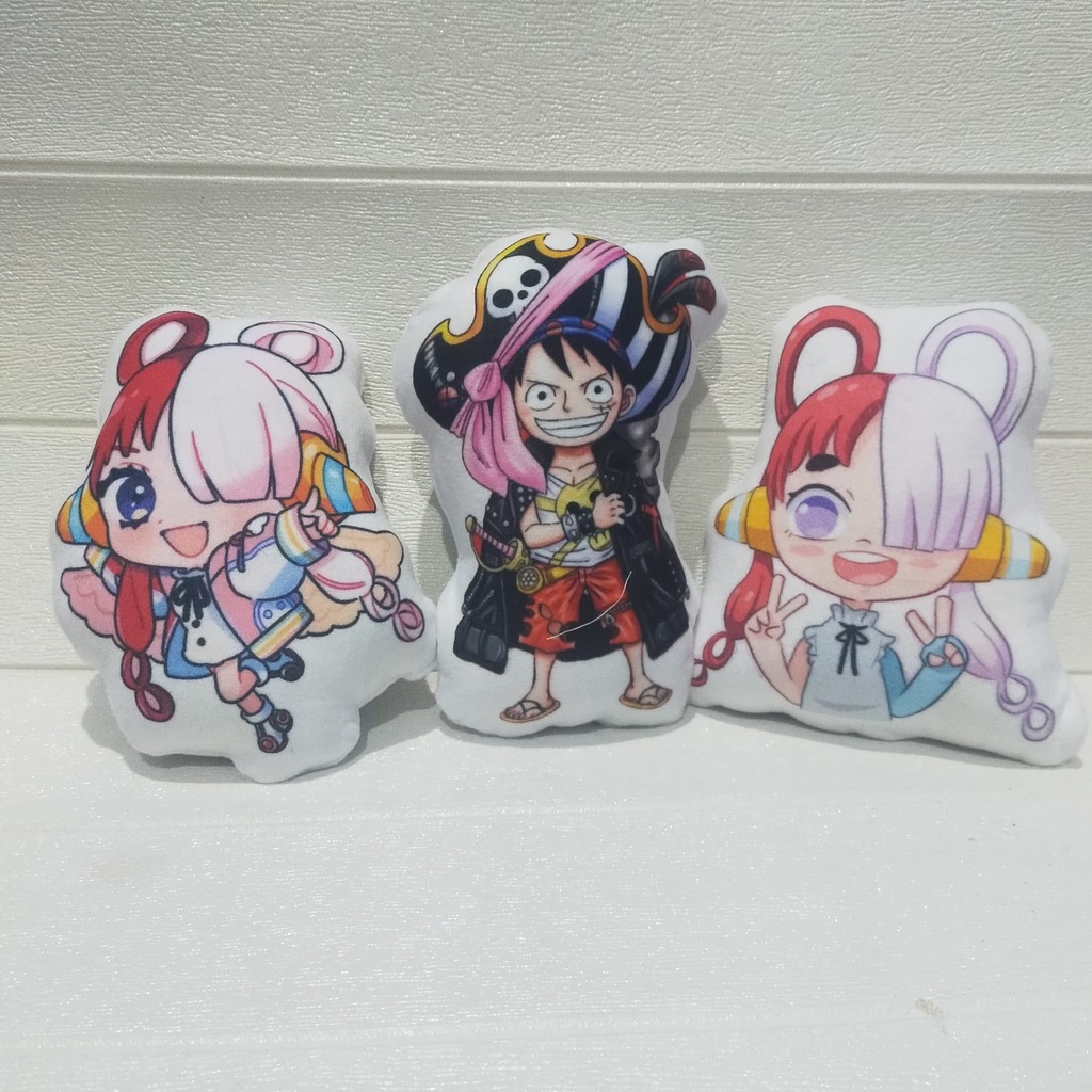 boneka / plushie mini One piece luffy uta Red movie