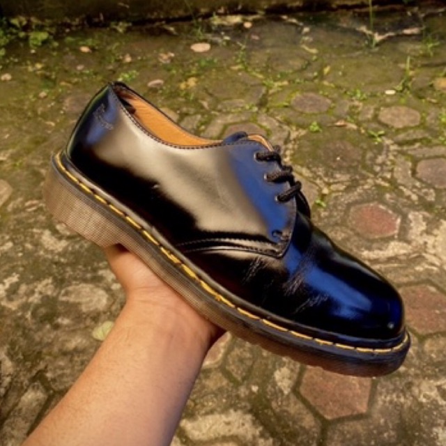 size 39. dr martens 1461 black smooth made in england second / not docmart dr. martens 1460 1461 939