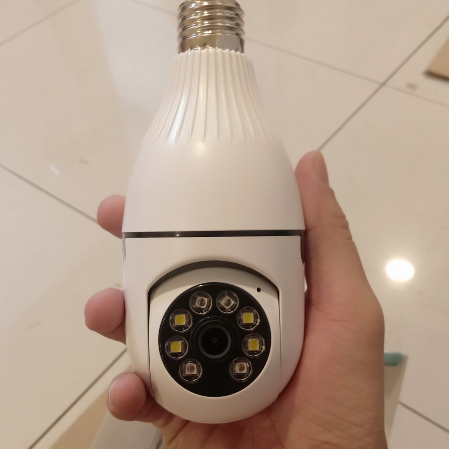 KAMERA CCTV LAMPU IP WIRELESS PANORAMA FISHEYE 360 - Ip Cam Bohlam 360 - YS Shop