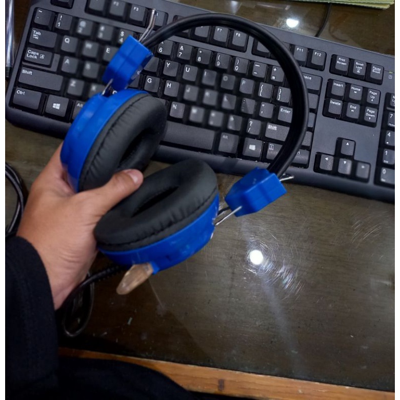 Headset Gaming/RGB Aux Super Bass Sale...IN13