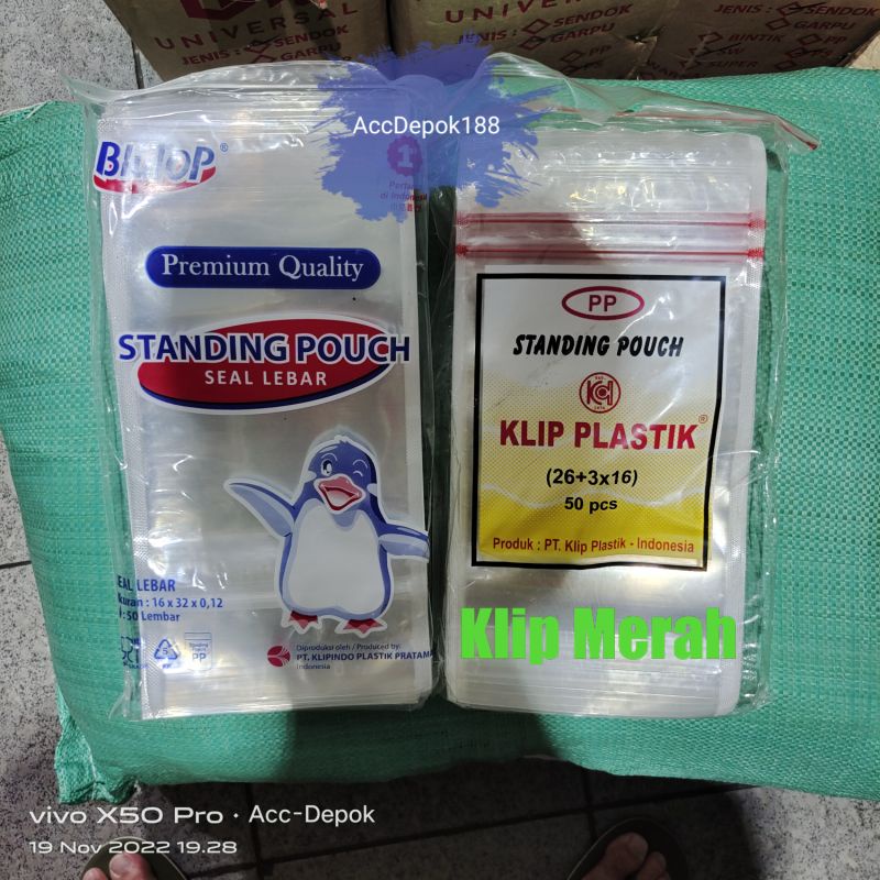 PLASTIK STANDING POUCH KLIP 16X32 Cm / KEMASAAN SNACK BERDIRI SEAL LEBAR 16X32CM KLIP MERAH ISI 50 LEMBAR