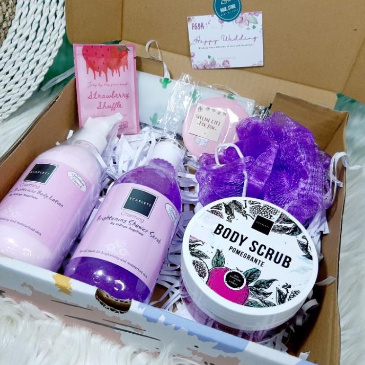 

((X-4-6 ♥☞> HAMPERS GIFT BOX / HAMPERS SCARLETT WHITENING/ HAMPERS BIRTHDAY/HAMPERS GRADUATION terviral