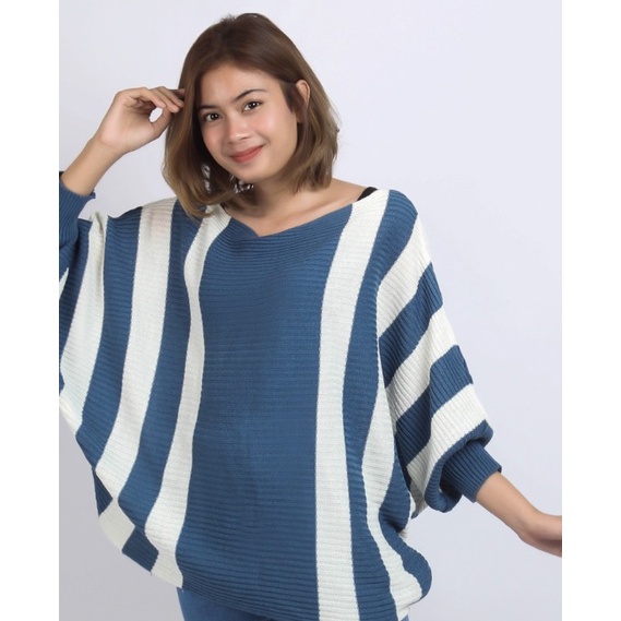 BLOUSE BATWING RAJUT ZEBRA / BATWING RAJUT STRIPE / LASPERAL RAJUT  BERGARIS / OVERSIZE BLOUSE / ATASAN SWEATER MODEL KELELAWAR / PAKAIAN RAJUT WANITA