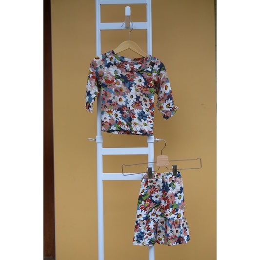 ONESET CUTEY SKIRT