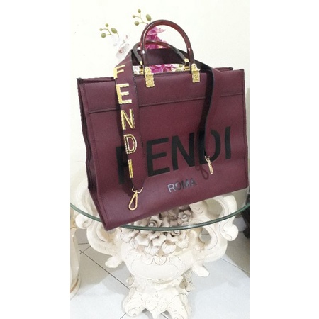 Tas FENDI Roma paris second cantik